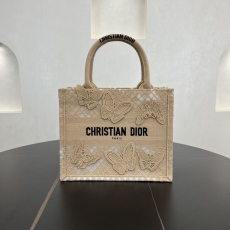 Christian Dior Shopping Bags